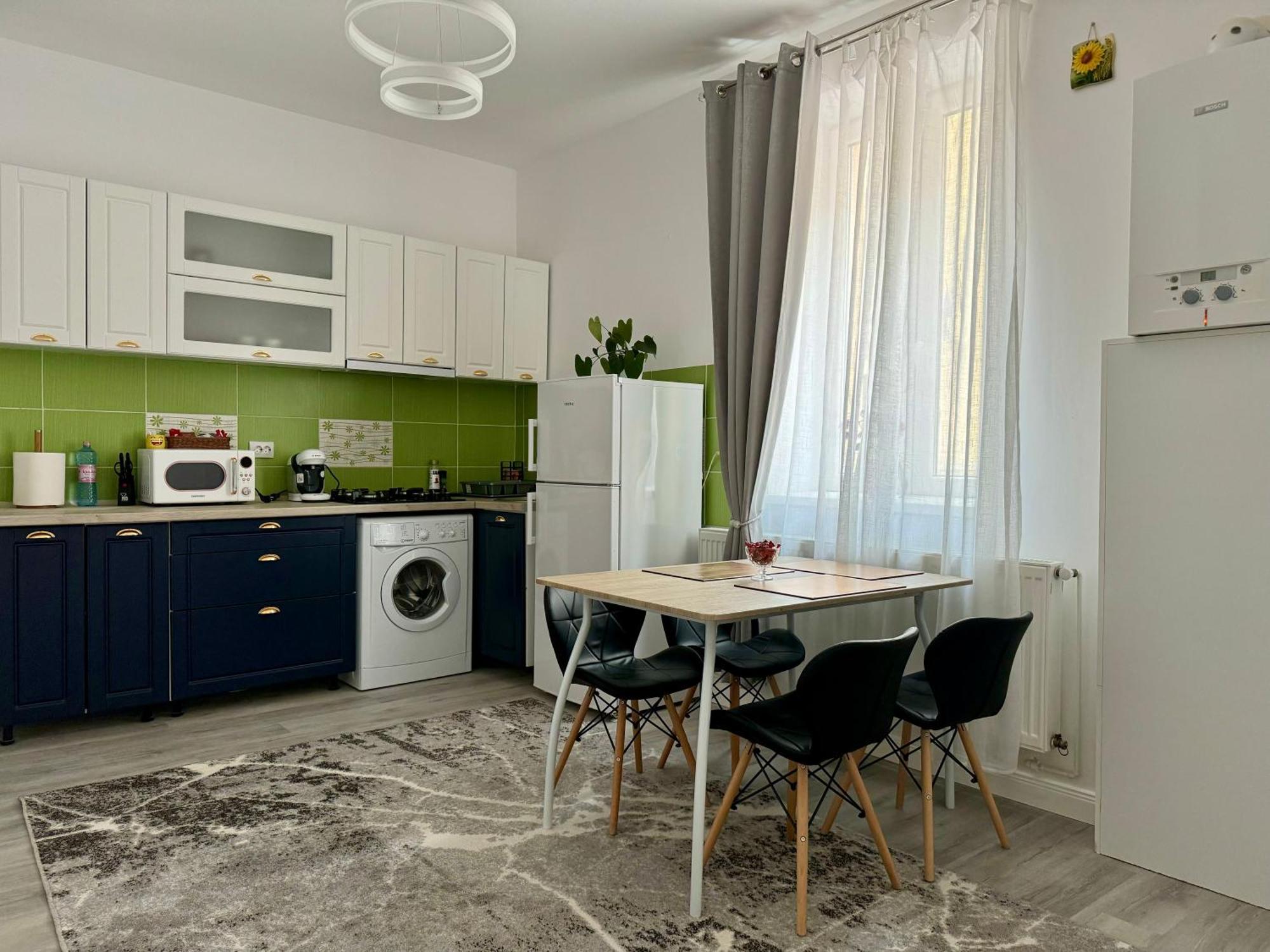 Ely'S Place Сибиу Екстериор снимка